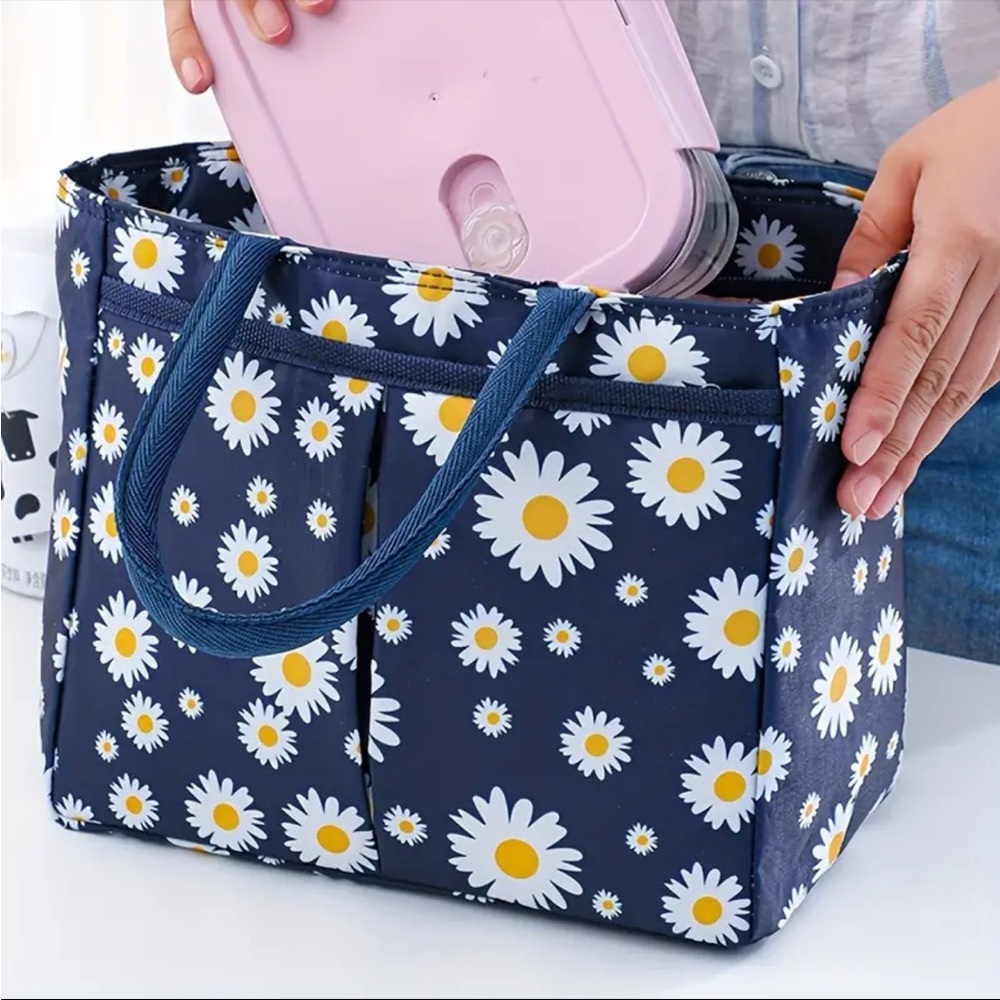 Lunch bag- insulated, NIB, navy with daisy print, open interior, keep foods cold - Picture 3 of 9